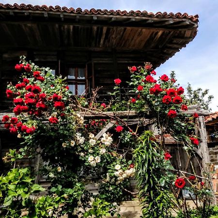 Къщата На Художника Hotel Zheravna Buitenkant foto