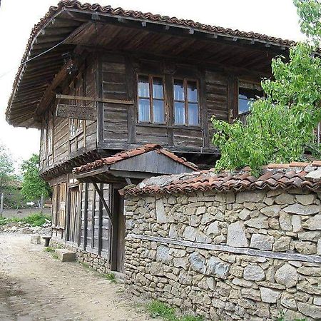 Къщата На Художника Hotel Zheravna Buitenkant foto