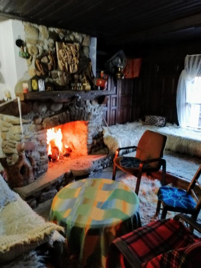 Къщата На Художника Hotel Zheravna Buitenkant foto